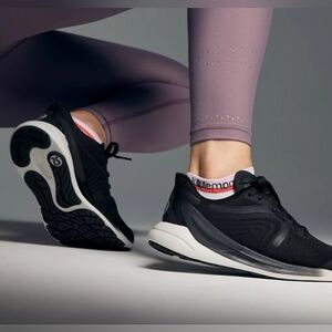 Lululemon Blissfeel Running Shoe In Asphalt Vapor Size 8.5 MSRP $128